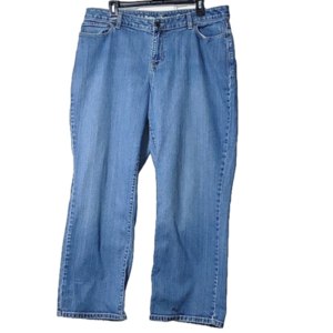 L.L. BEAN Favorite Jean, Curvy fit, Straight leg Medium Wash, Size 16Petite